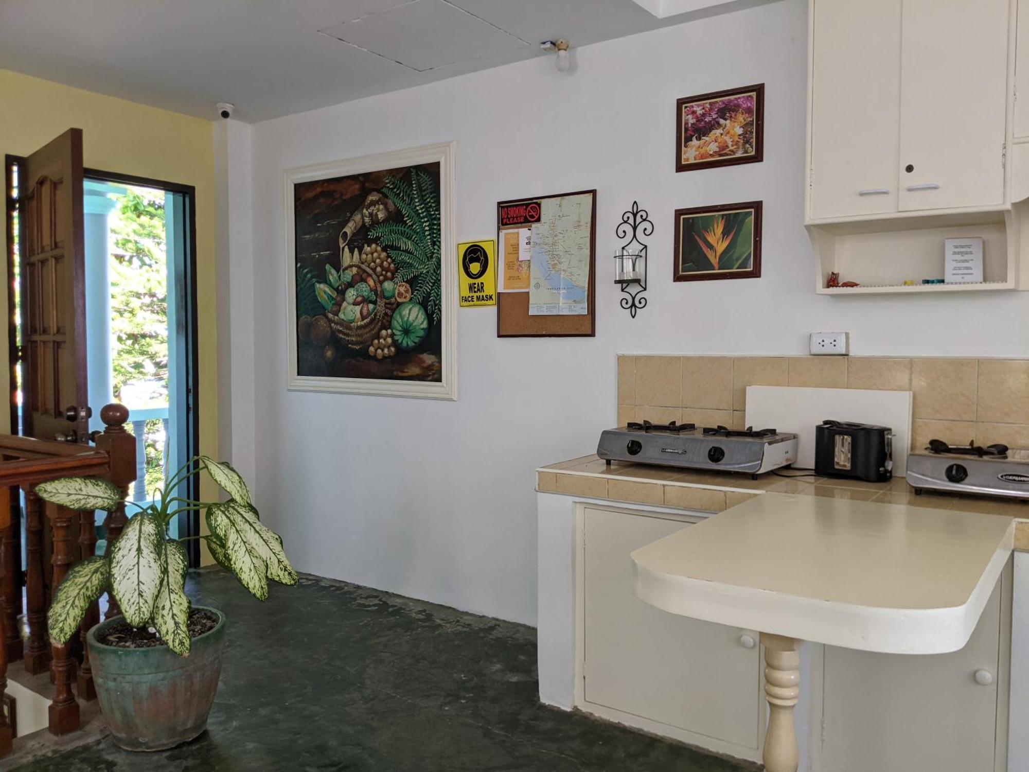 Citadel Alona Inn Panglao Kültér fotó